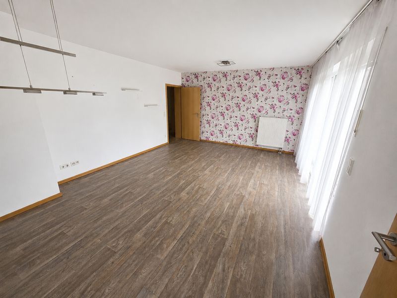 Erdgeschoss-Wohnung in der Senne (WBS notwendig)